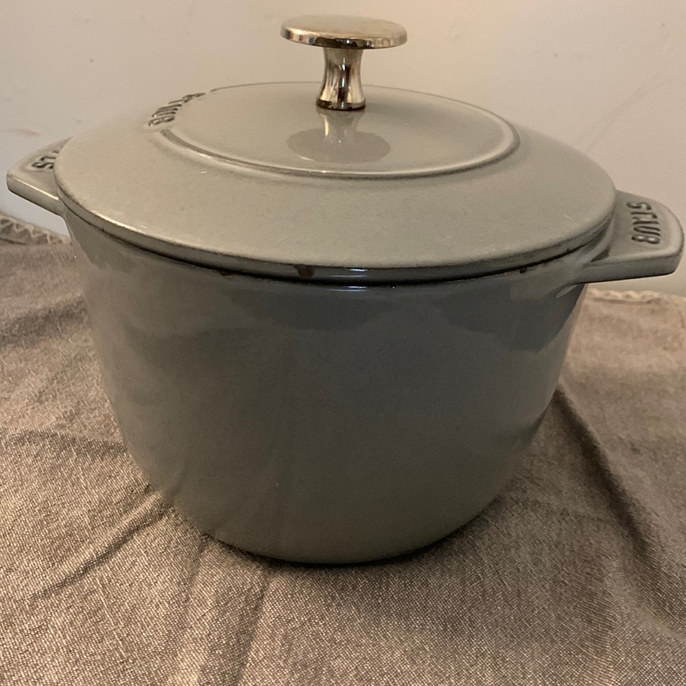 Staub Enameled Cast Iron Petite French Oven